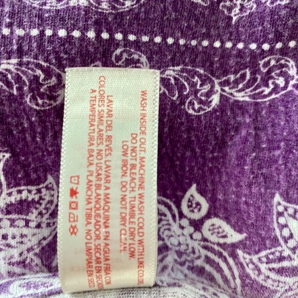No Boundaries Short Sleeve Purple and Pink Top Women's 1X 16W - Picture 8 of 8
